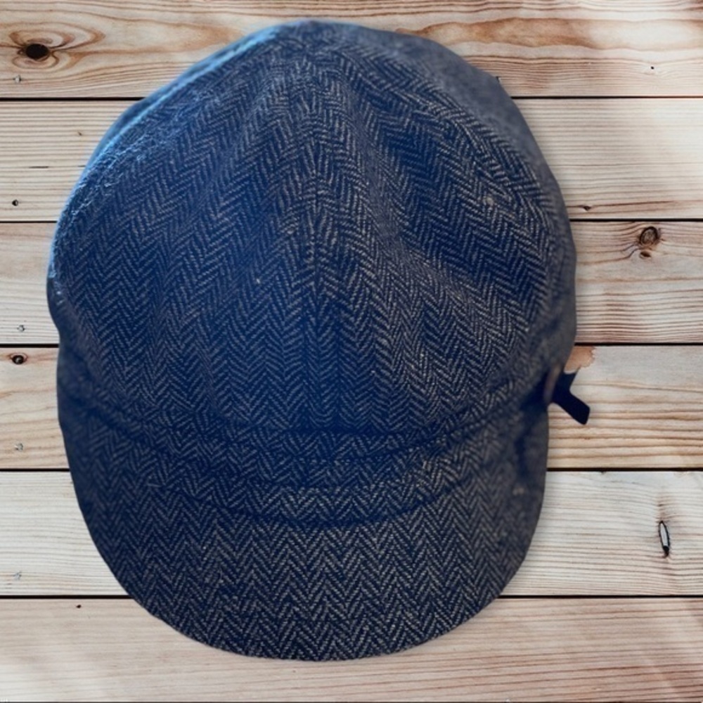 Unisex Vintage Chevron Print Black/Brown Cap Hat
